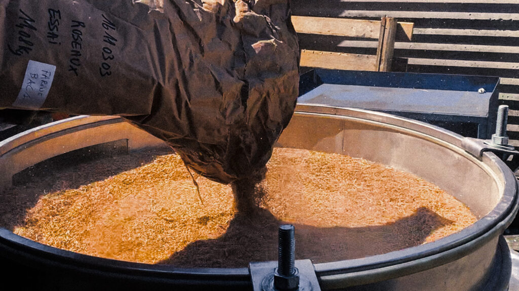 Vibrating sieves